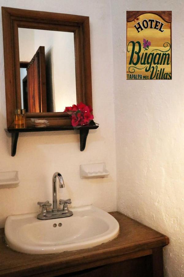 Hotel Bugamvillas ทาปัลปา ภายนอก รูปภาพ