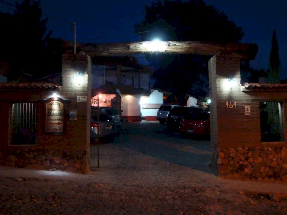 Hotel Bugamvillas ทาปัลปา ภายนอก รูปภาพ